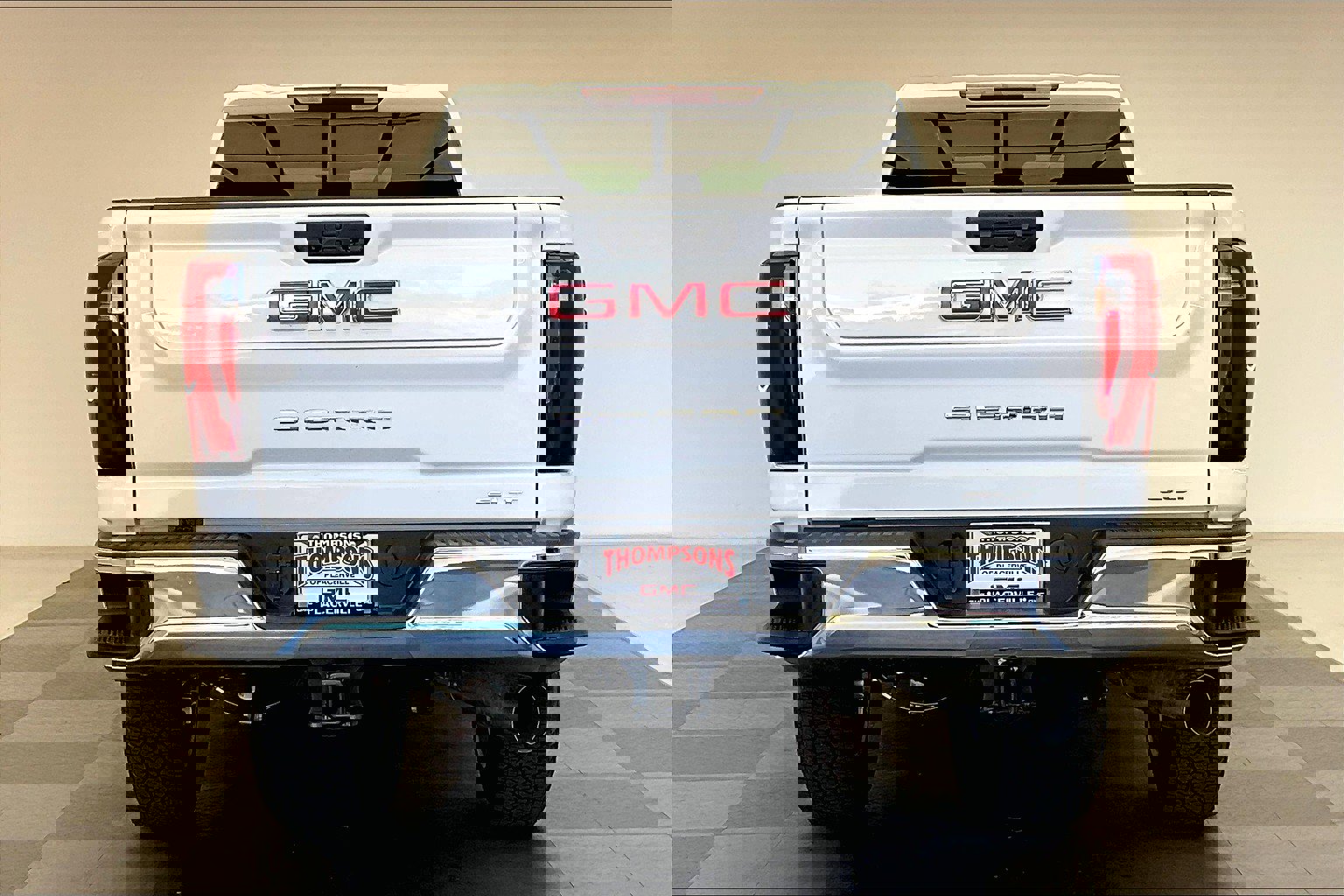 2025 Gmc Sierra 2500 HD SLT photo 3