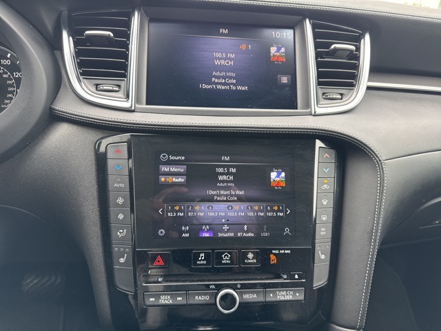 2022 Infiniti QX50 Luxe photo 14
