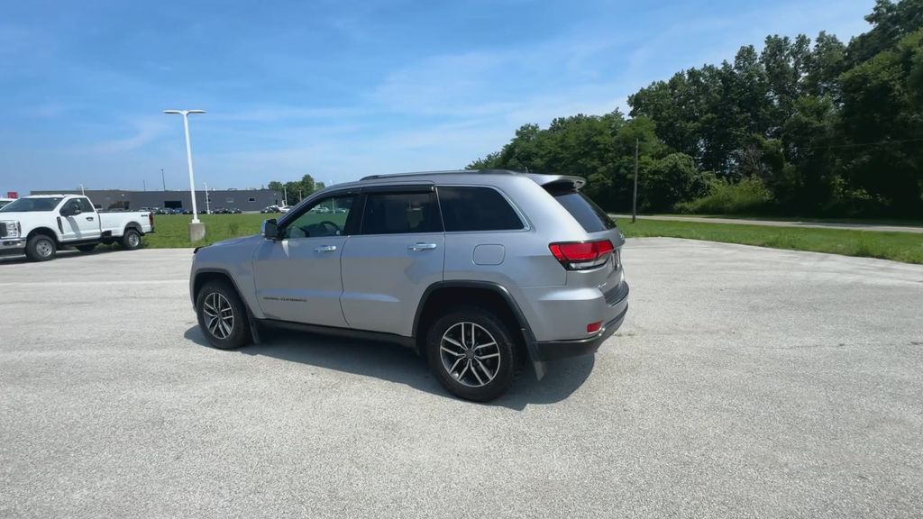 2019 Jeep Grand Cherokee Limited photo 4