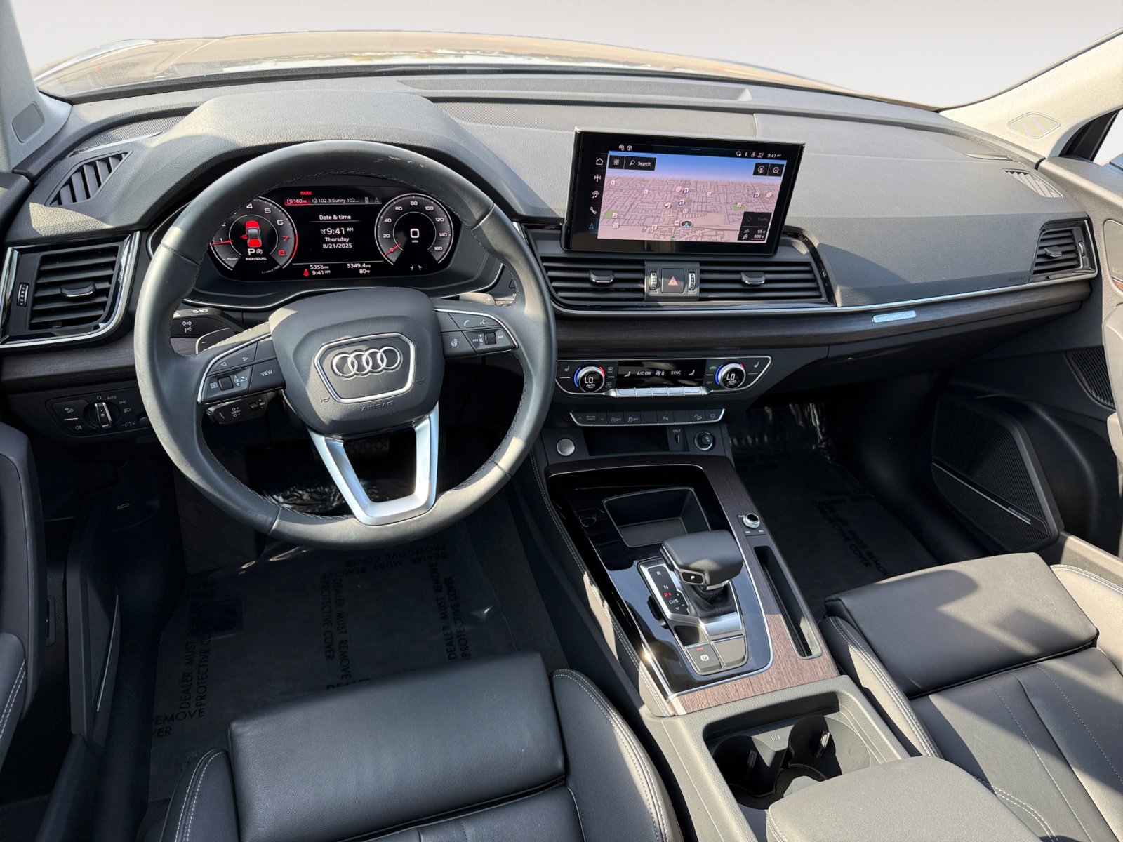2025 Audi Q5 45 S line Premium Plus photo 11