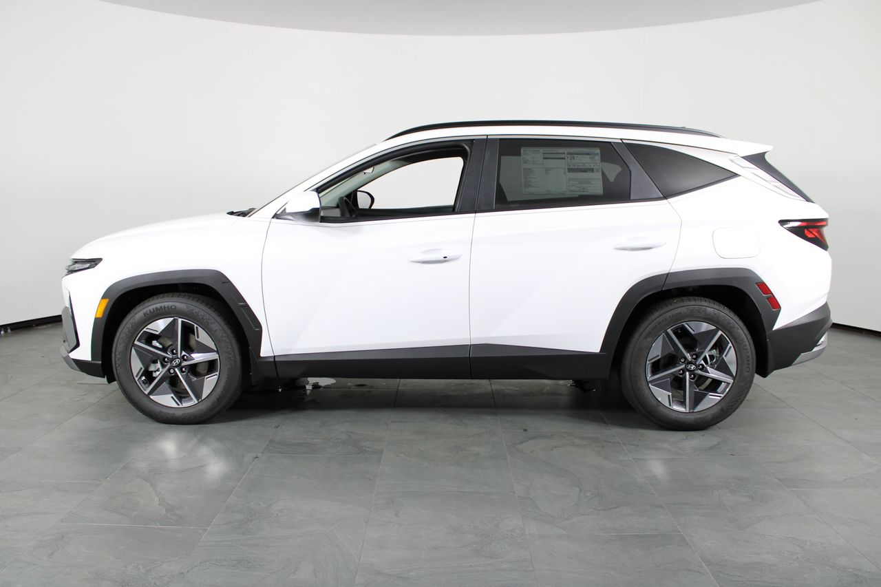2026 Hyundai Tucson SEL photo 4