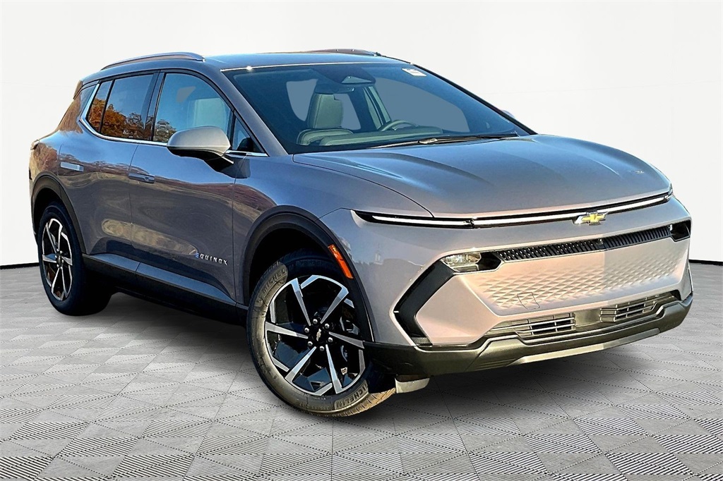 2026 Chevrolet Equinox EV 1LT photo 2