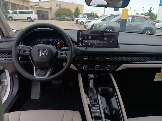2025 Honda Accord Hybrid Touring photo 22