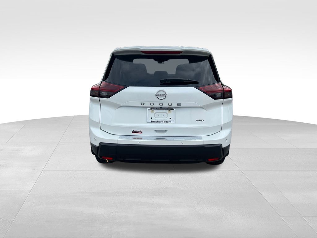 2026 Nissan Rogue SV photo 4