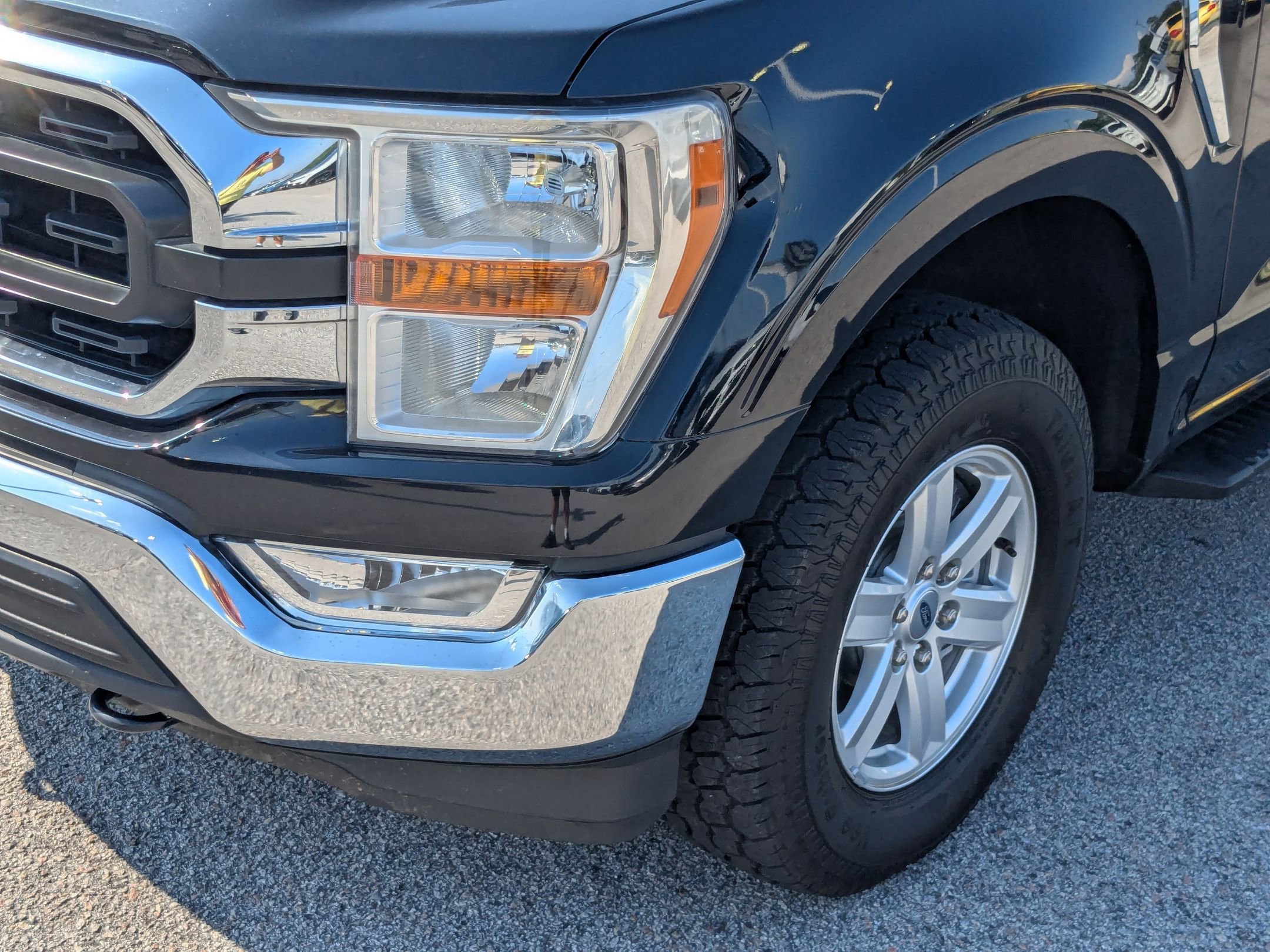 2022 Ford F-150 XLT photo 9