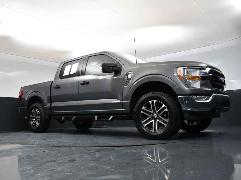 2021 Ford F-150 XLT photo 24