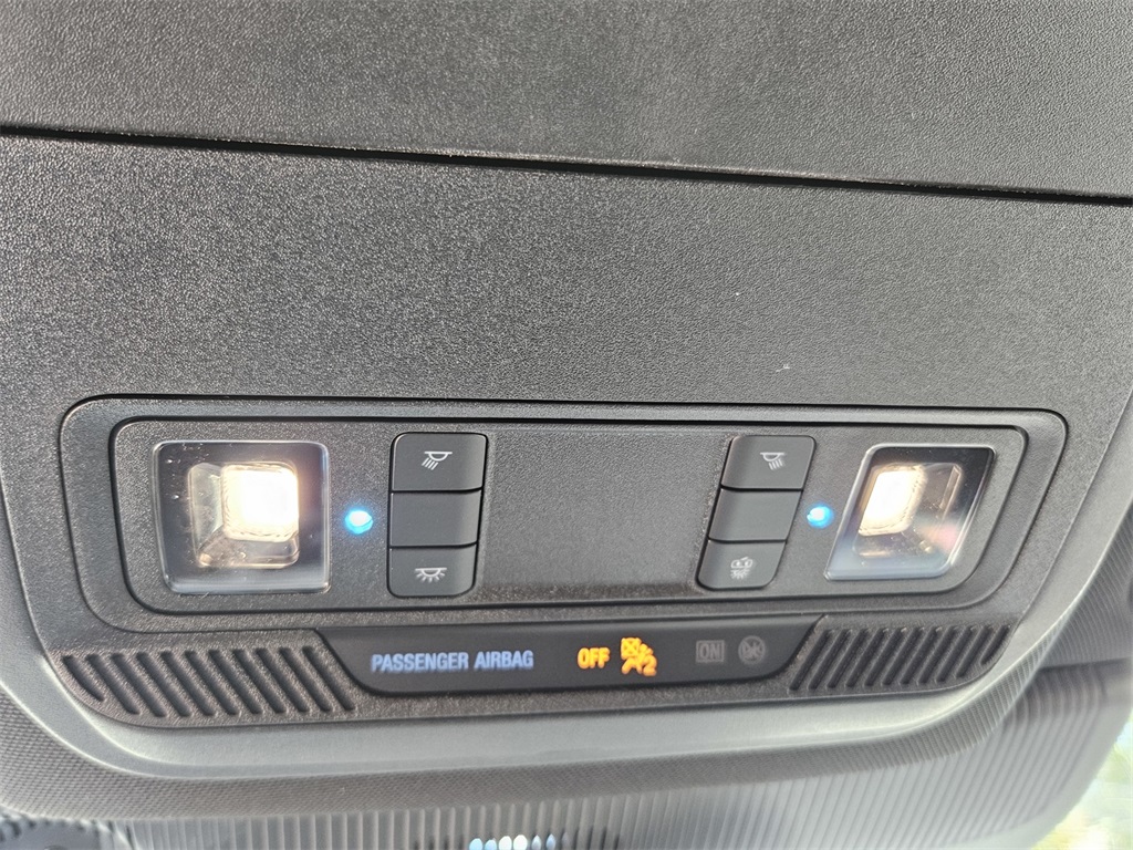 2025 Ford Explorer ST-Line photo 21