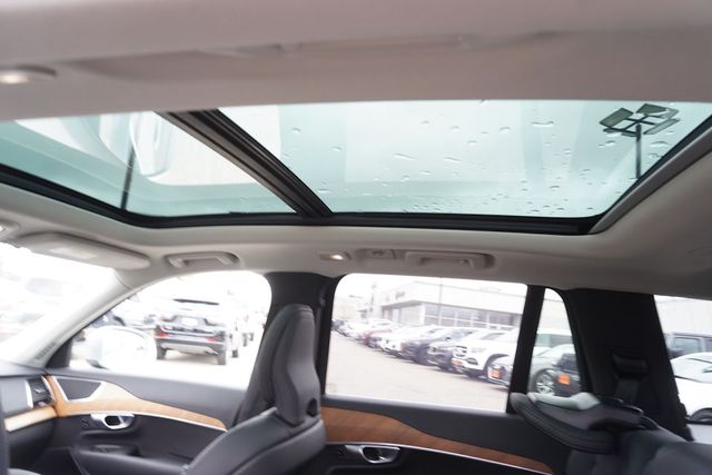 2024 Volvo XC90 B5 Plus photo 20