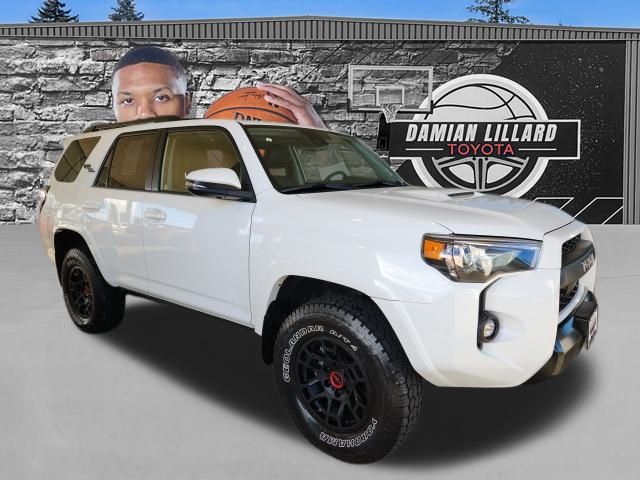 2021 Toyota 4Runner TRD Off-Road Premium's photo