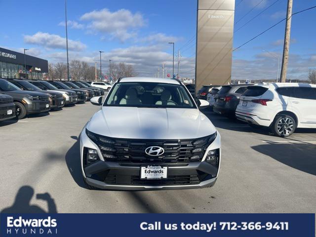 2025 Hyundai Tucson SEL photo 2