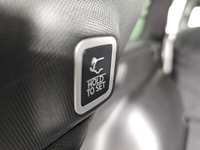 2025 Jeep Grand Cherokee Laredo Altitude photo 27