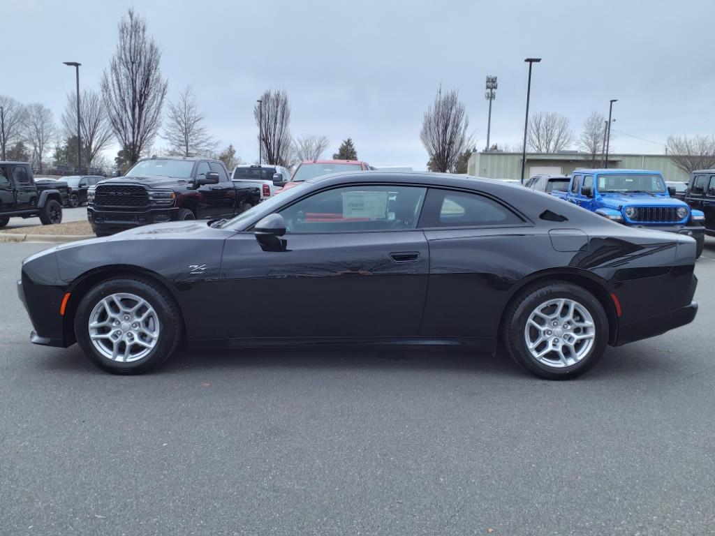 2025 Dodge Charger R/T photo 13