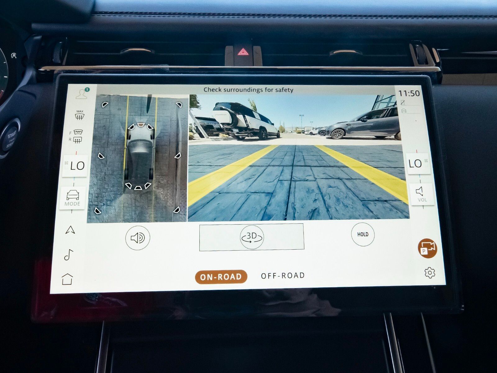 2026 Land Rover Range Rover Velar SE photo 19