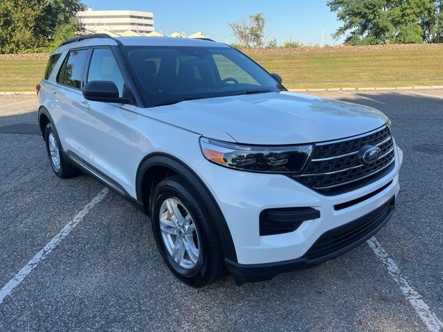 2022 Ford Explorer XLT photo 10