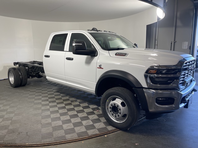 2026 RAM Ram 5500 Chassis Cab Big Horn's photo