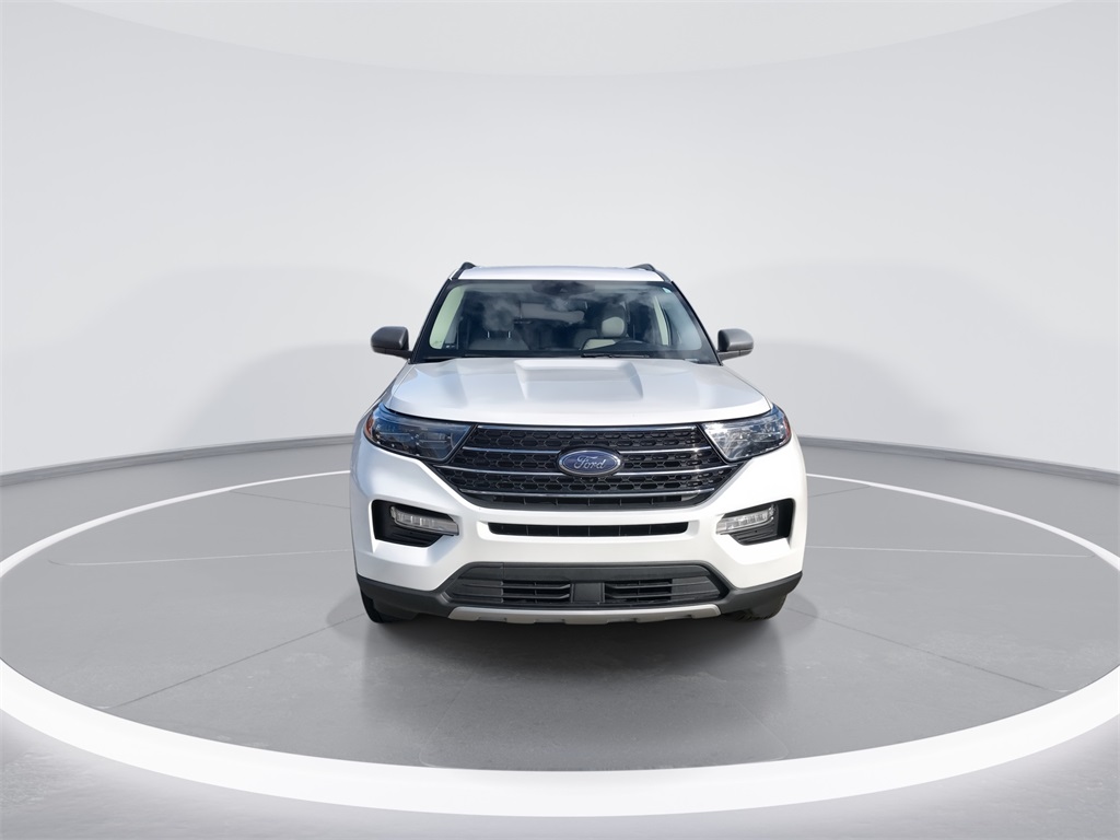 2021 Ford Explorer XLT photo 2