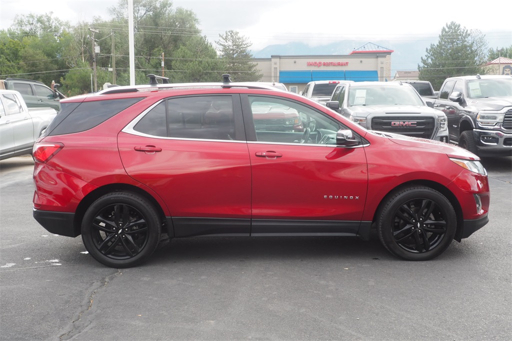 2021 Chevrolet Equinox LT photo 4
