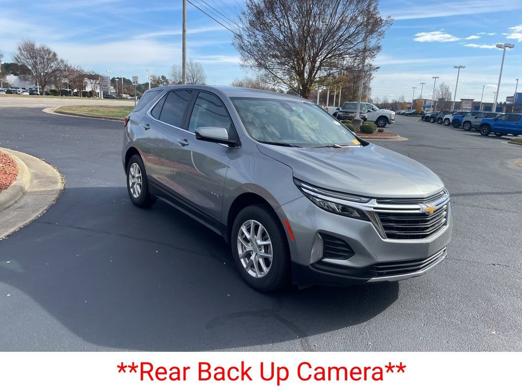 2024 Chevrolet Equinox LT photo 3