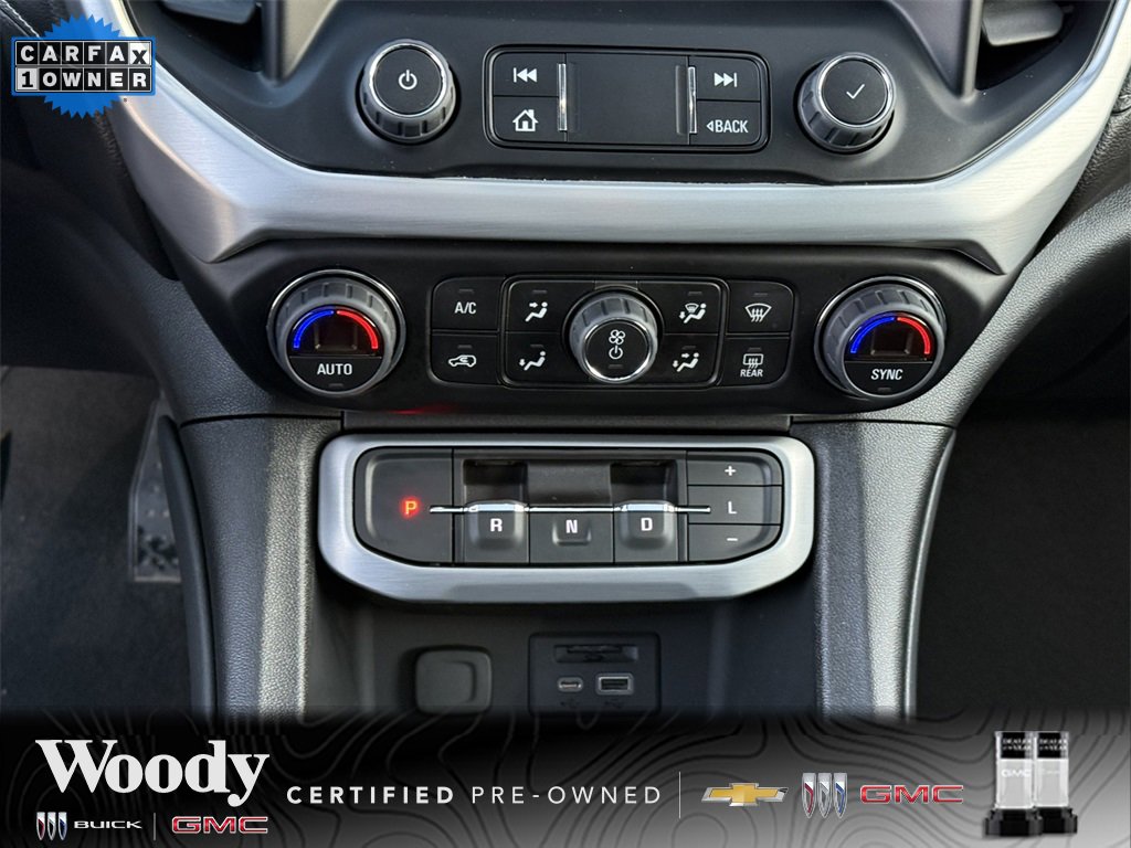 2023 GMC ACADIA - Image 23