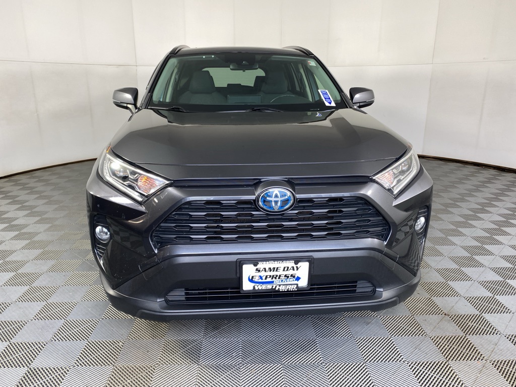 2020 Toyota RAV4 Hybrid XLE photo 14