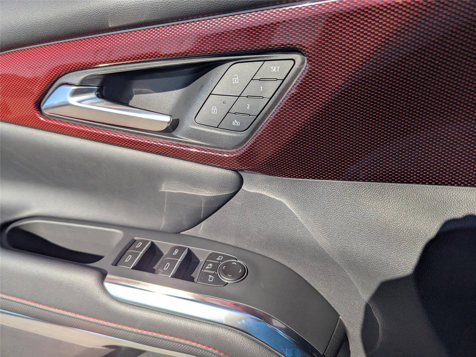 2026 Chevrolet Traverse RS photo 19
