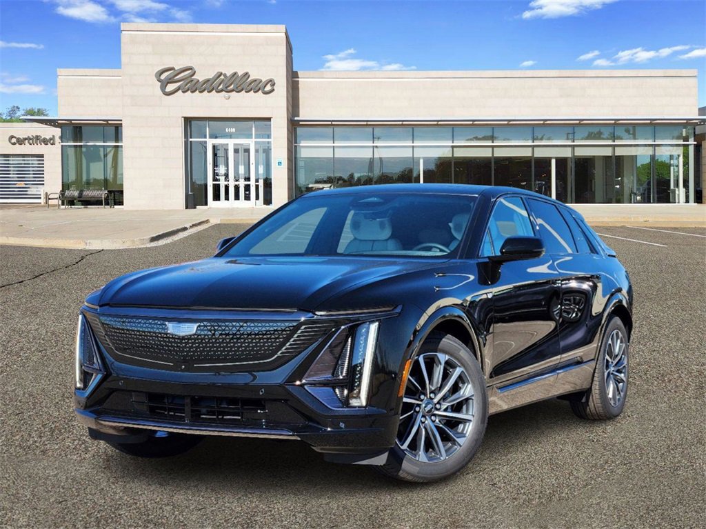2025 Cadillac LYRIQ Sport 2's photo