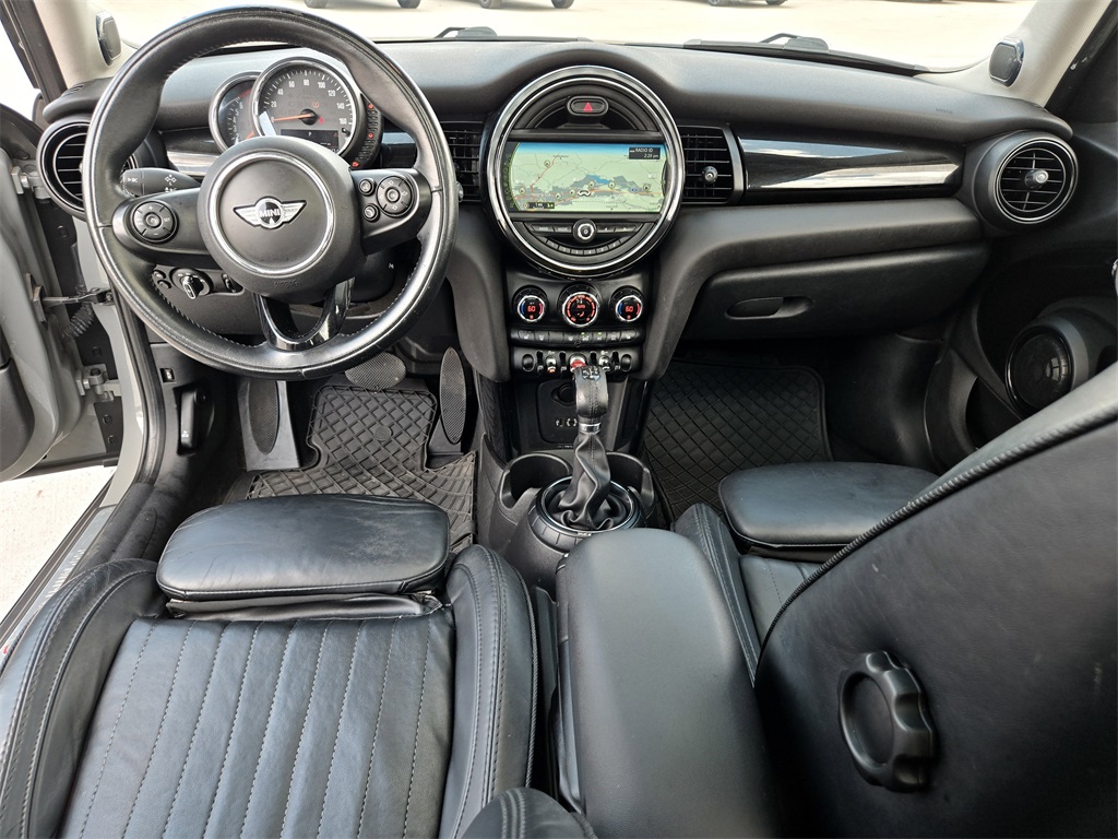 2017 Mini Cooper Hardtop S photo 12