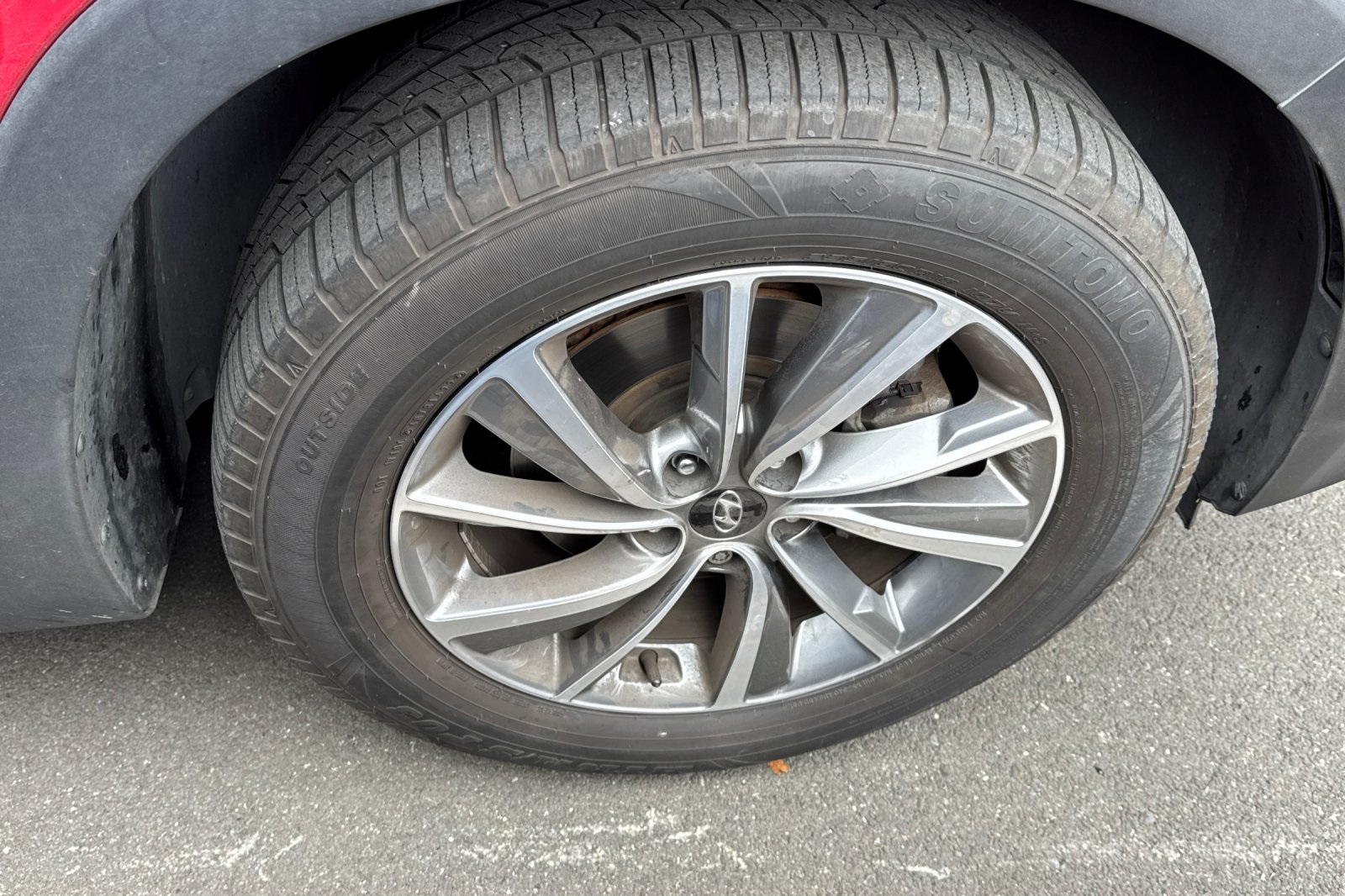 2020 Hyundai Santa Fe SEL photo 3