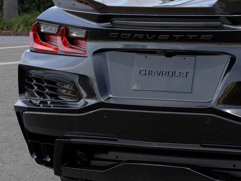 2025 Chevrolet Corvette E-Ray 2LZ photo 13
