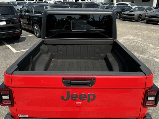 2024 Jeep Gladiator Rubicon photo 6