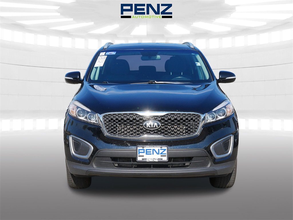 2016 Kia Sorento LX photo 2