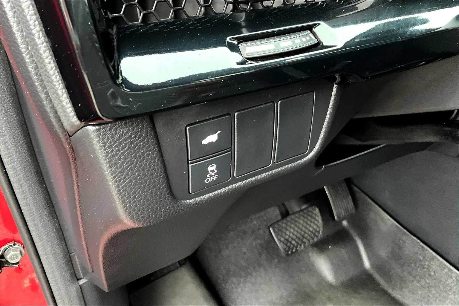 2023 Honda CR-V Hybrid Sport Touring photo 31