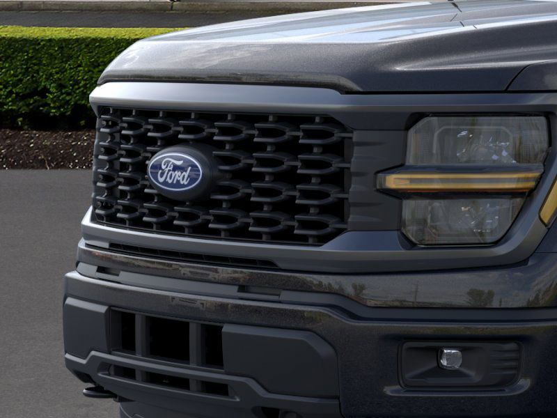 2025 Ford F-150 STX photo 13