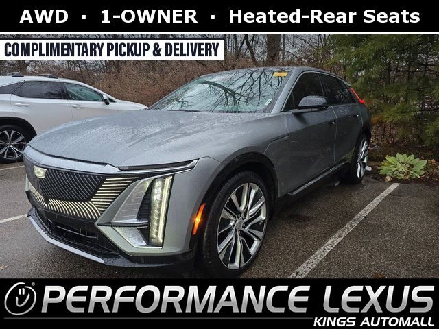 2024 Cadillac LYRIQ Luxury 3's photo