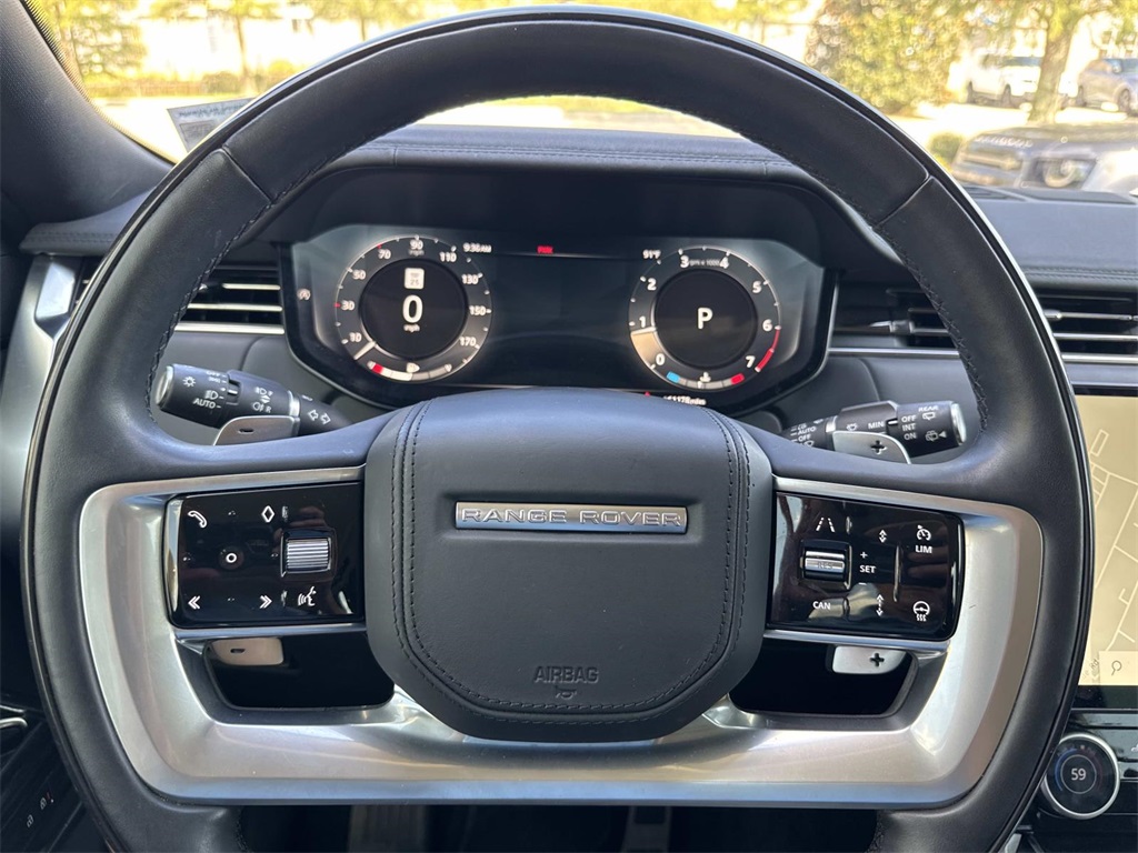 2023 Land Rover Range Rover SE photo 23