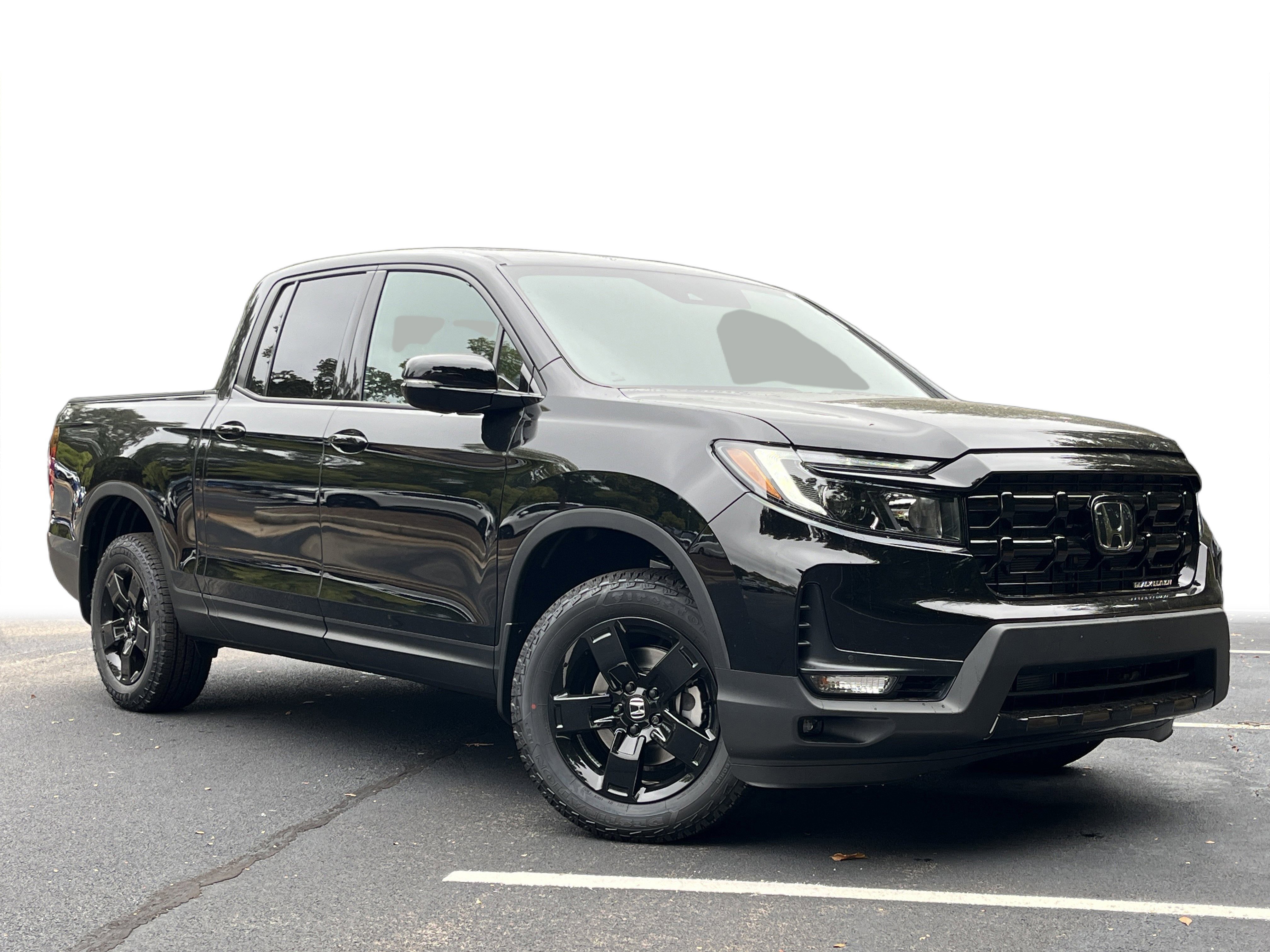 2026 Honda Ridgeline Black Edition photo 2