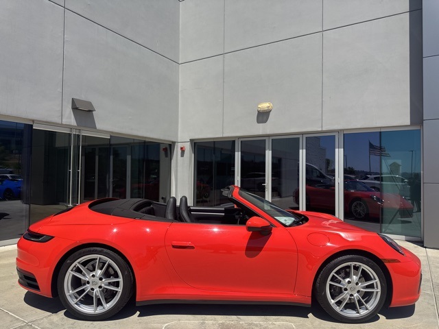 2021 Porsche 911 Cabriolet photo 16