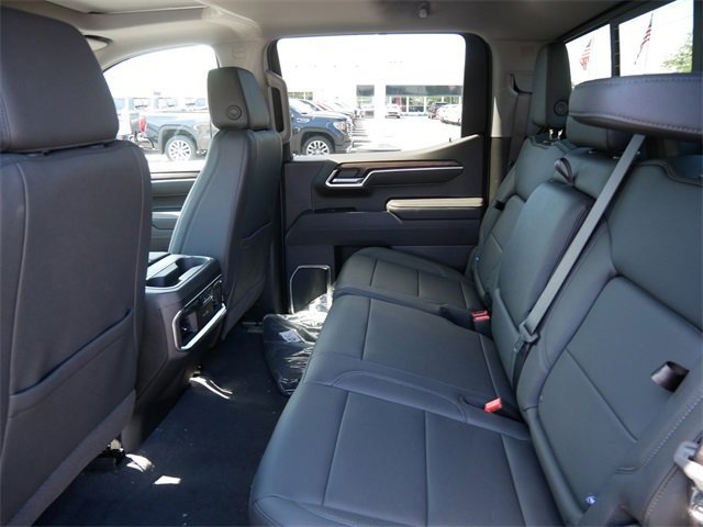 2025 Gmc Sierra 1500 SLT photo 6