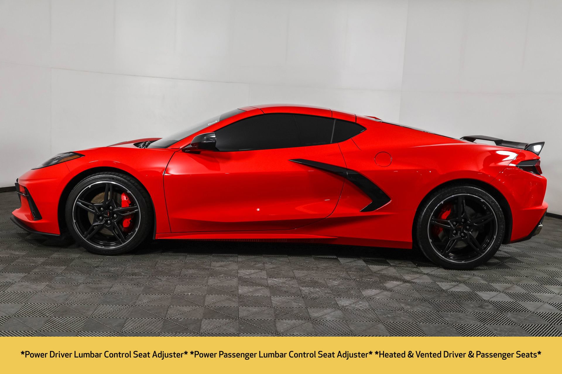 2021 Chevrolet Corvette Stingray 2LT photo 11