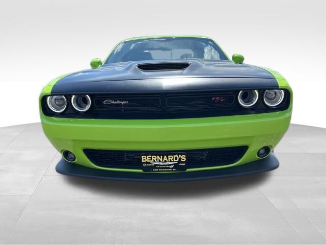 2023 Dodge Challenger R/T Scat Pack photo 2