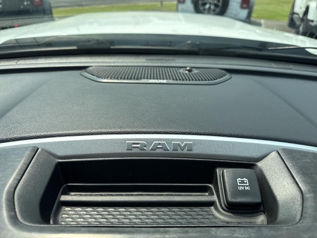 2024 Ram 2500 Big Horn photo 34