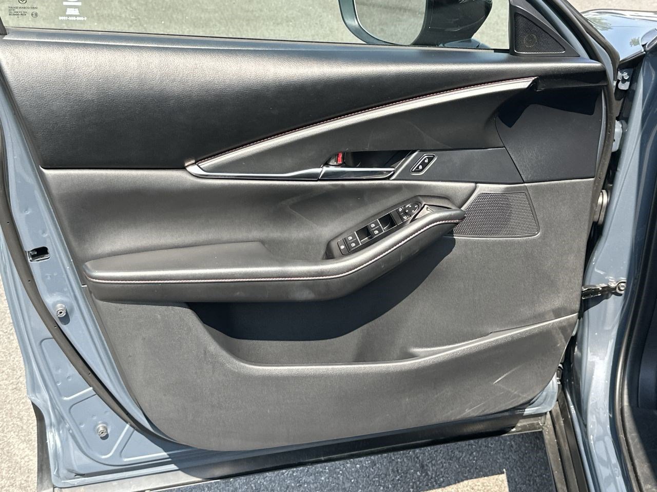 2025 Mazda CX-30 2.5 S Carbon photo 35