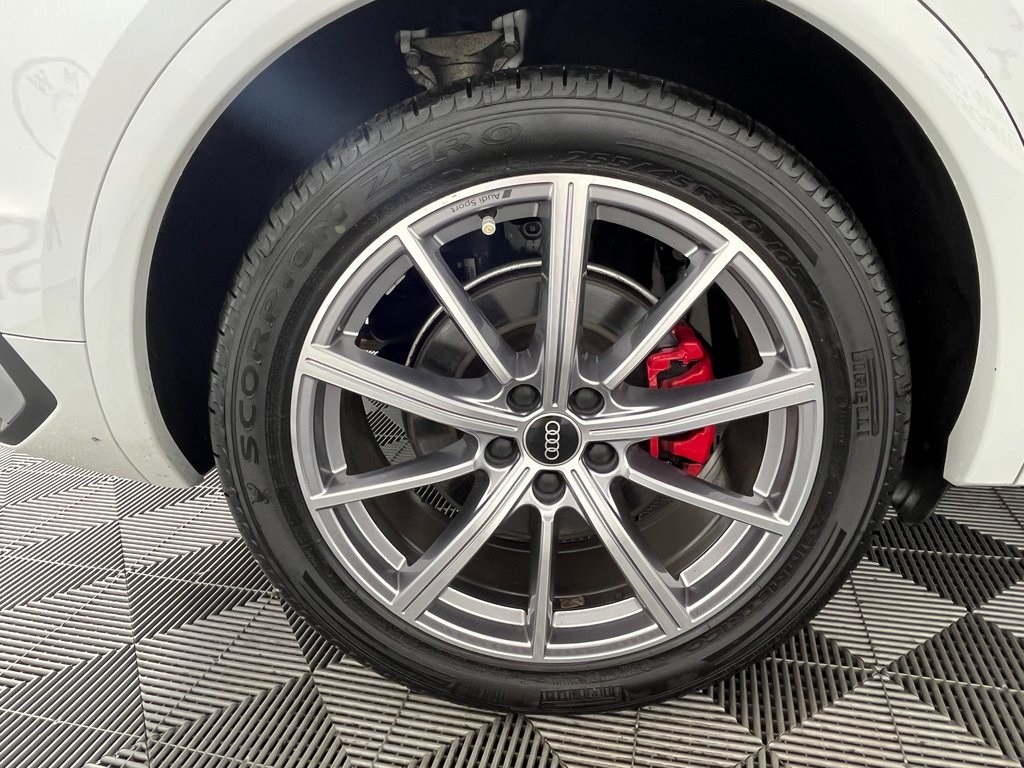 2021 Audi SQ5 Premium Plus photo 12