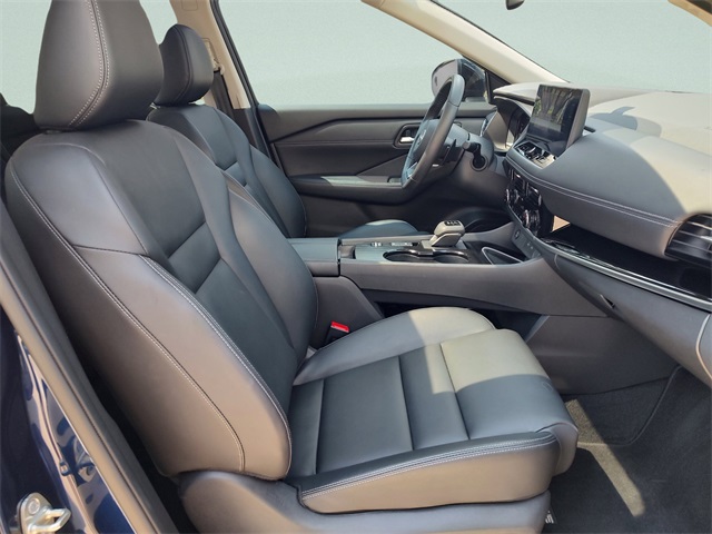 2024 Nissan Rogue SL photo 28