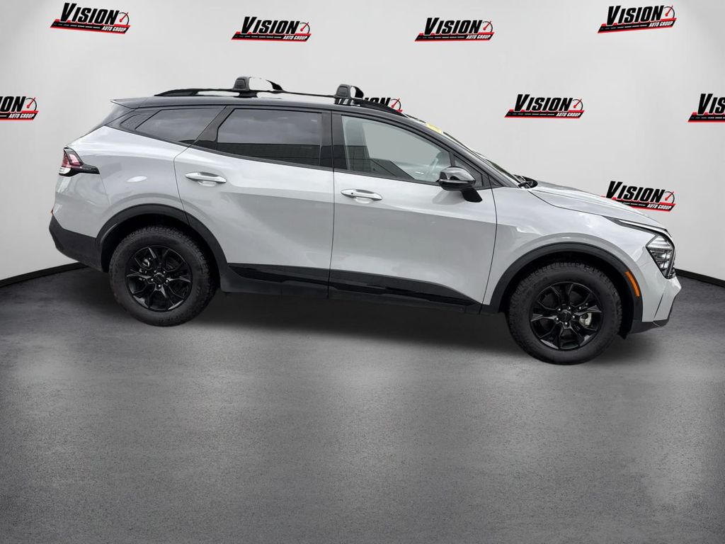 2025 Kia Sportage X-Pro photo 4