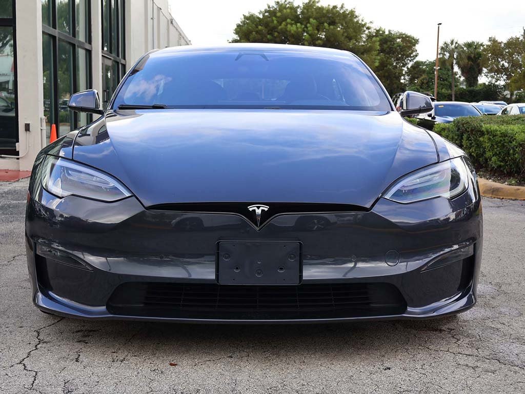 2022 Tesla Model S photo 8
