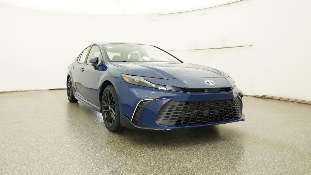 2025 Toyota Camry SE photo 31