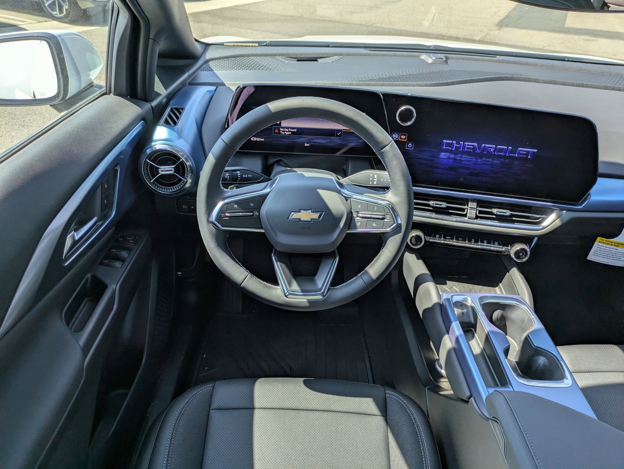 2026 Chevrolet Equinox LT photo 13