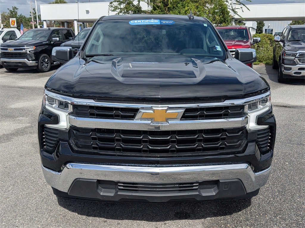 2024 Chevrolet Silverado 1500 LT photo 9