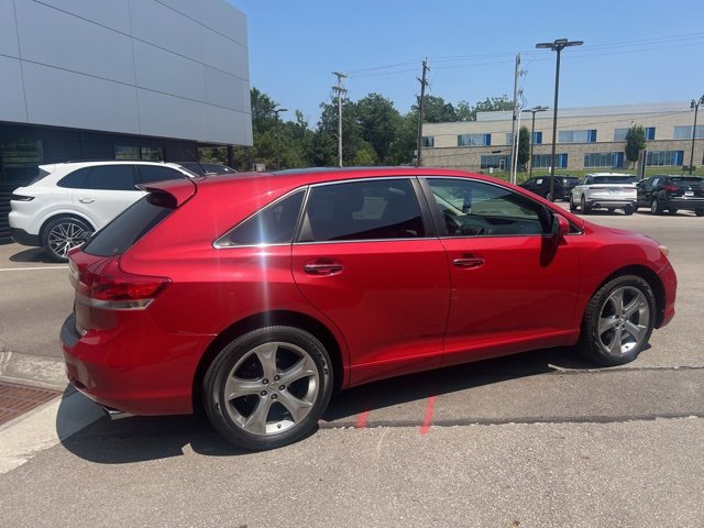 2012 Toyota Venza XLE photo 2